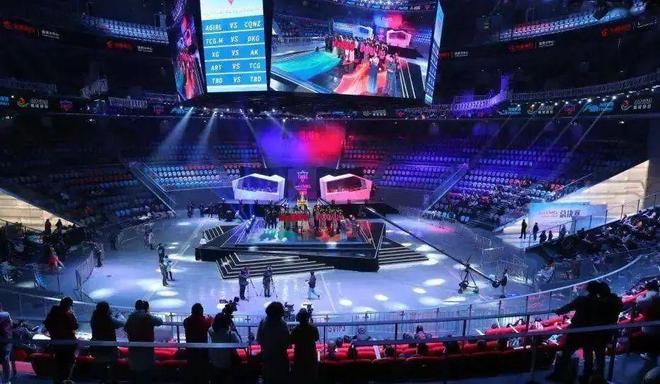 展现了他卓 展现了他卓